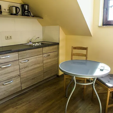 Rundteil Pensión 3*