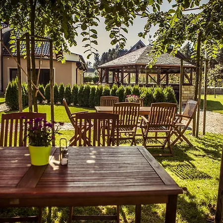 Pensión Rundteil 3*